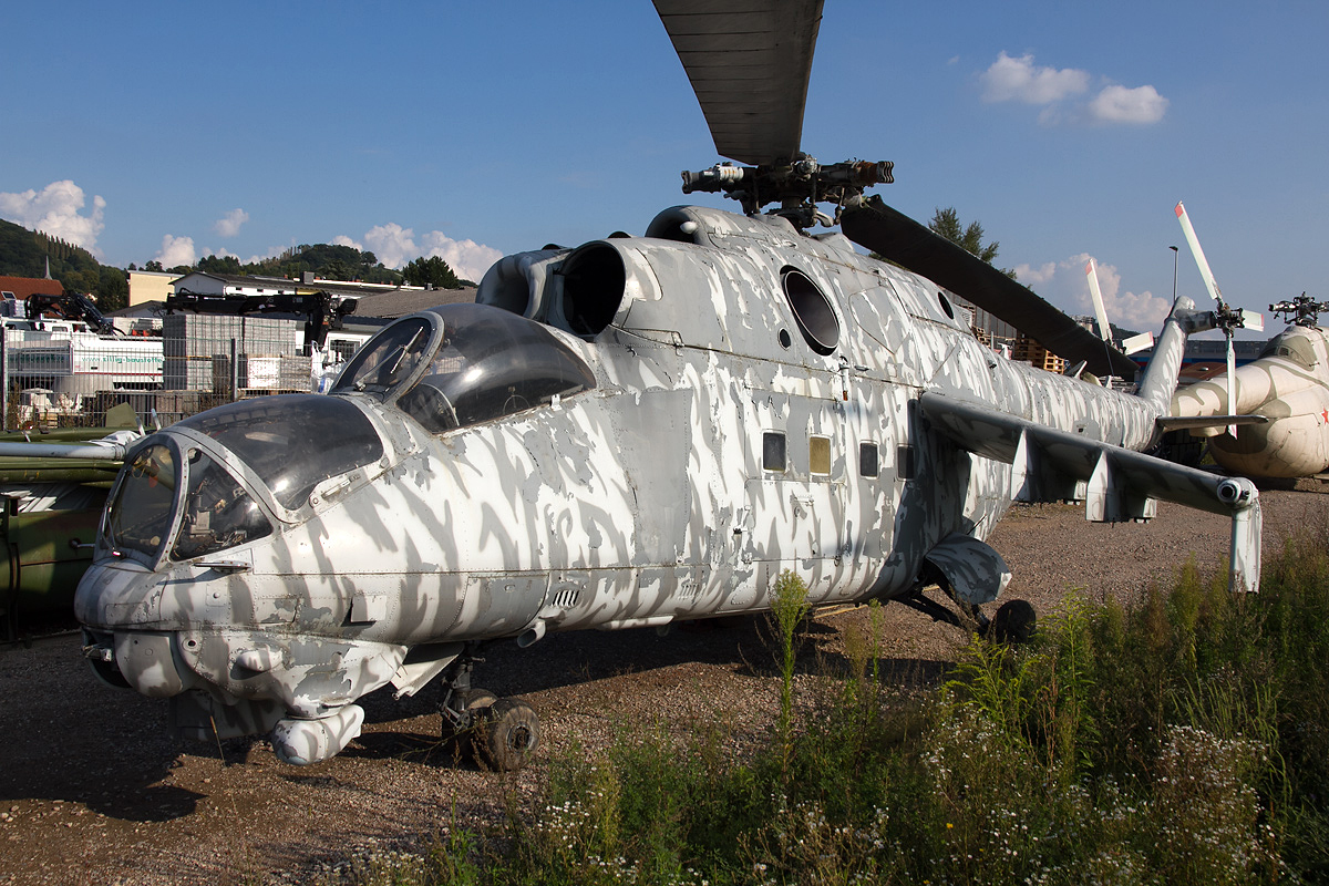 Mi-24D   (no registration)