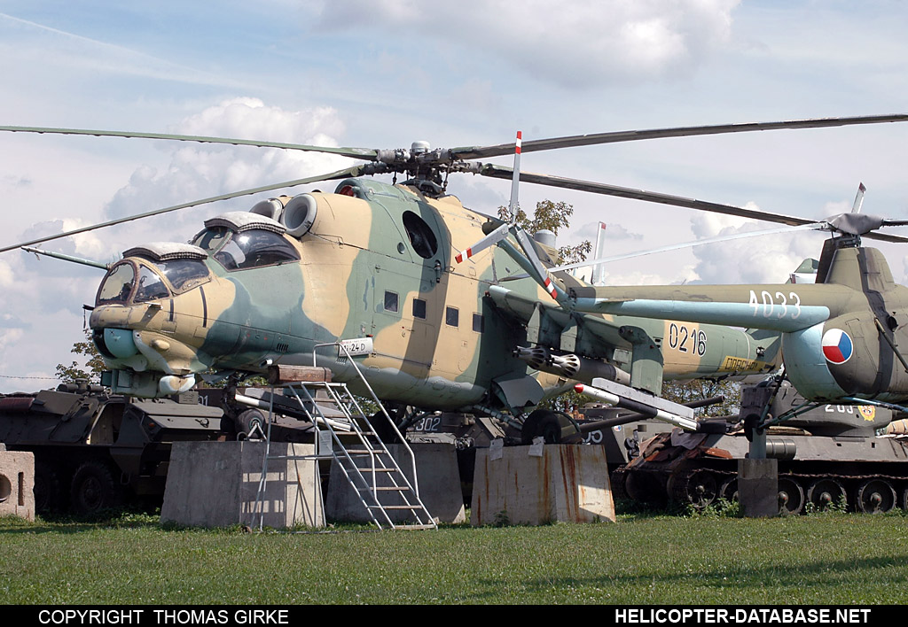 Mi-24D   0216