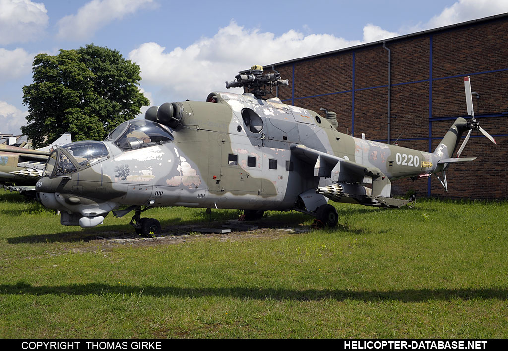 Mi-24D   0220