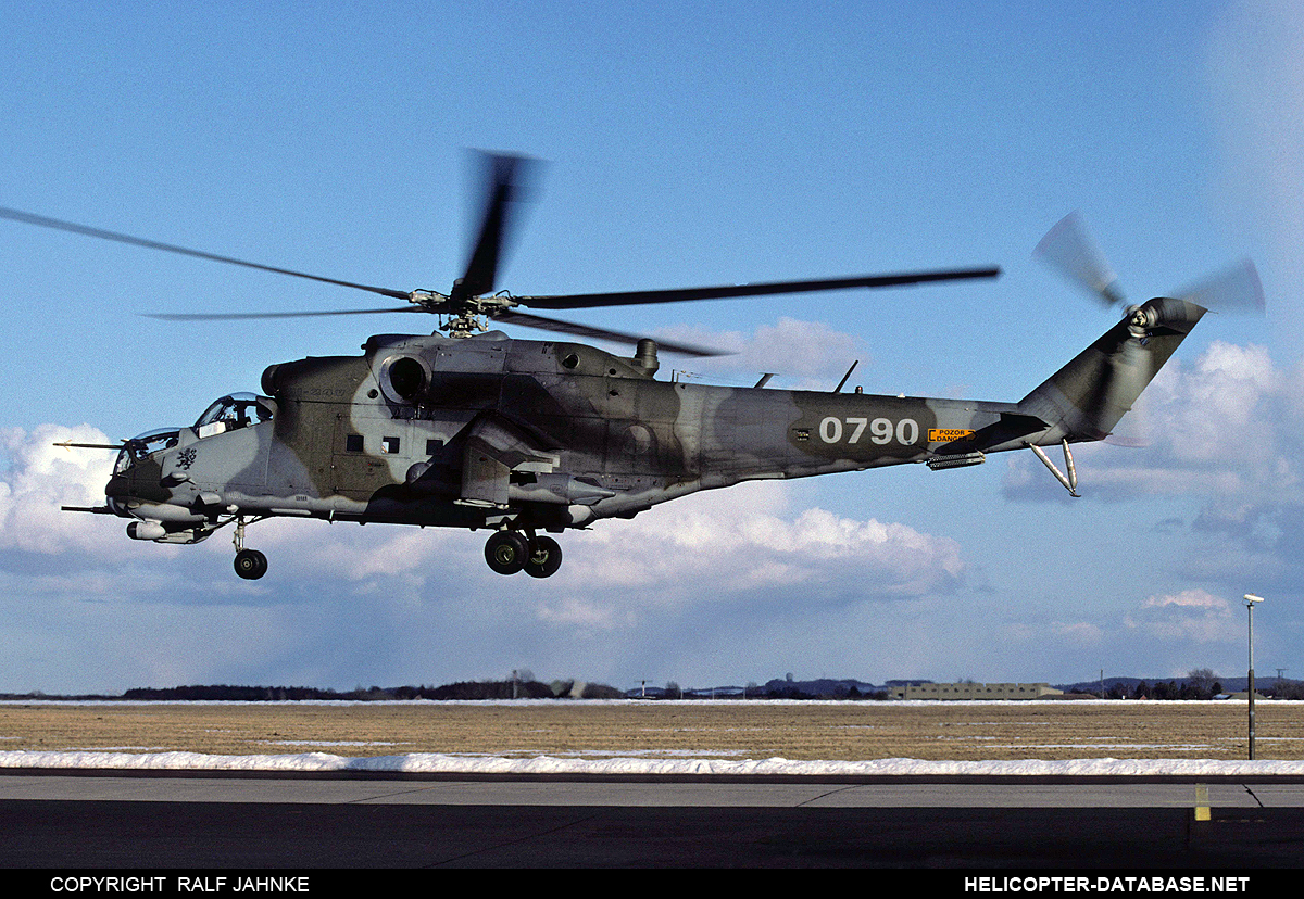 Mi-24V   0790