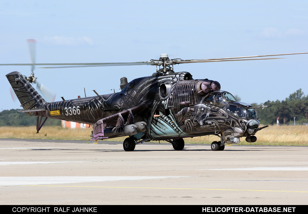 Mi-35   3366