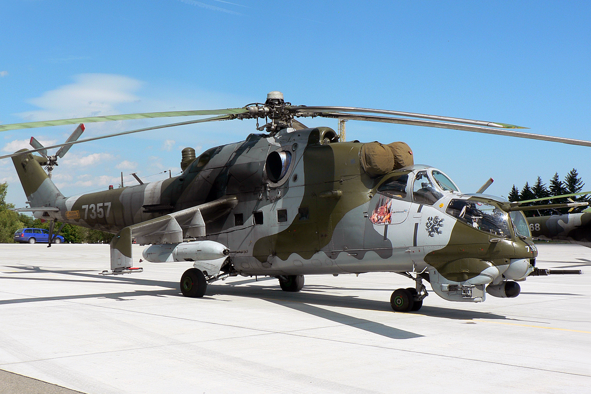 Mi-35 (PL-20 gun pod)   7357