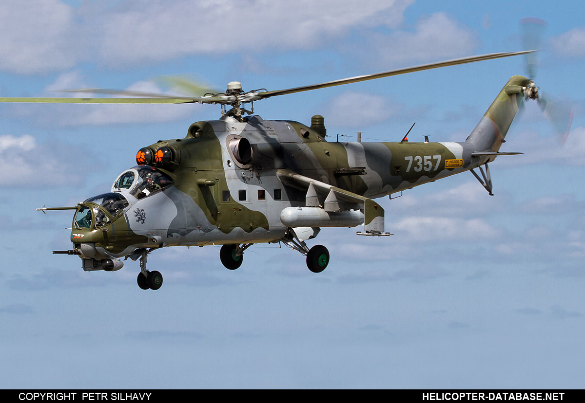 Mi-35   7357