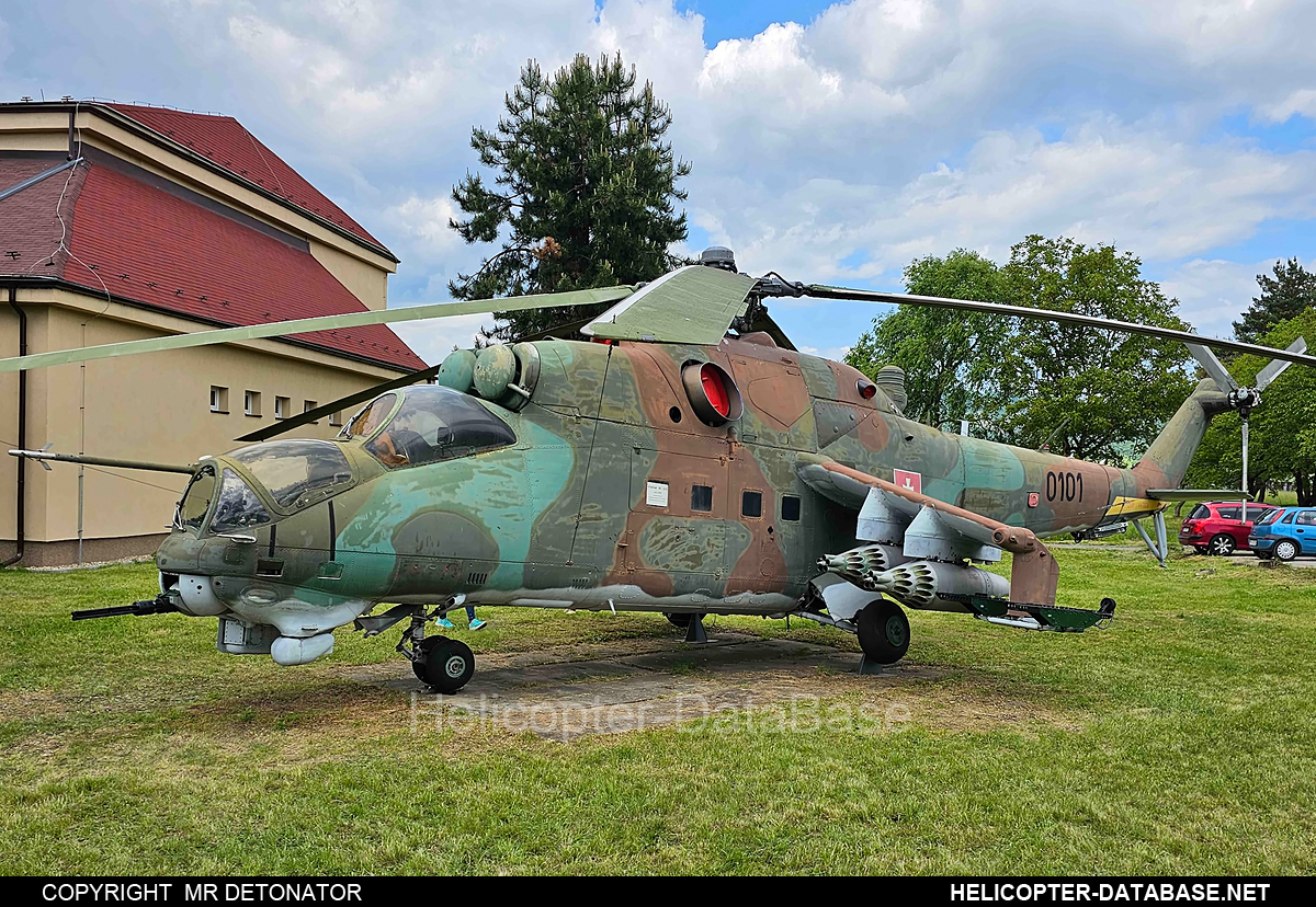 Mi-24D   0101