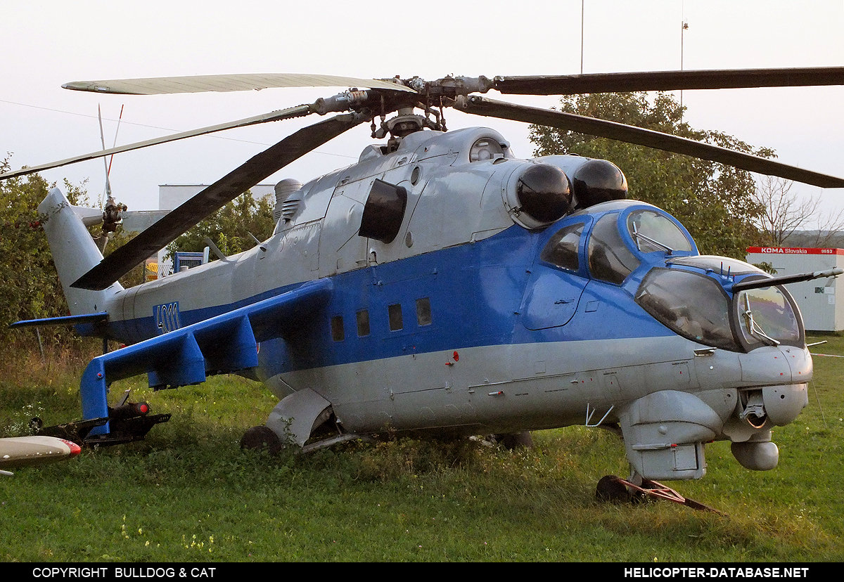 Mi-24D   4011