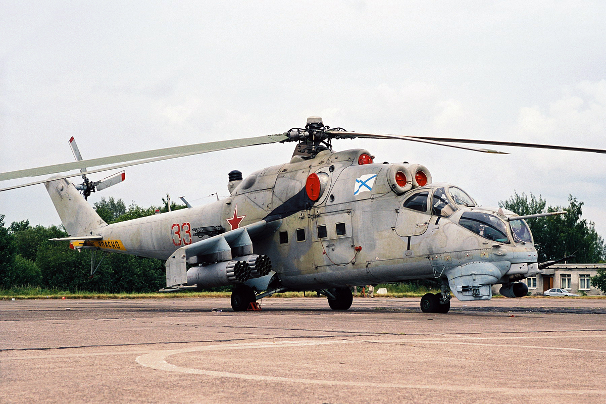 Mi-24VP   33 red