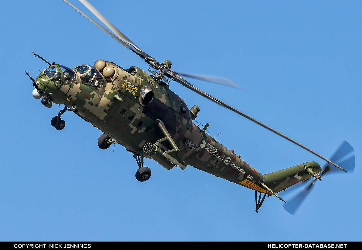 Mi-35M   2302 yellow