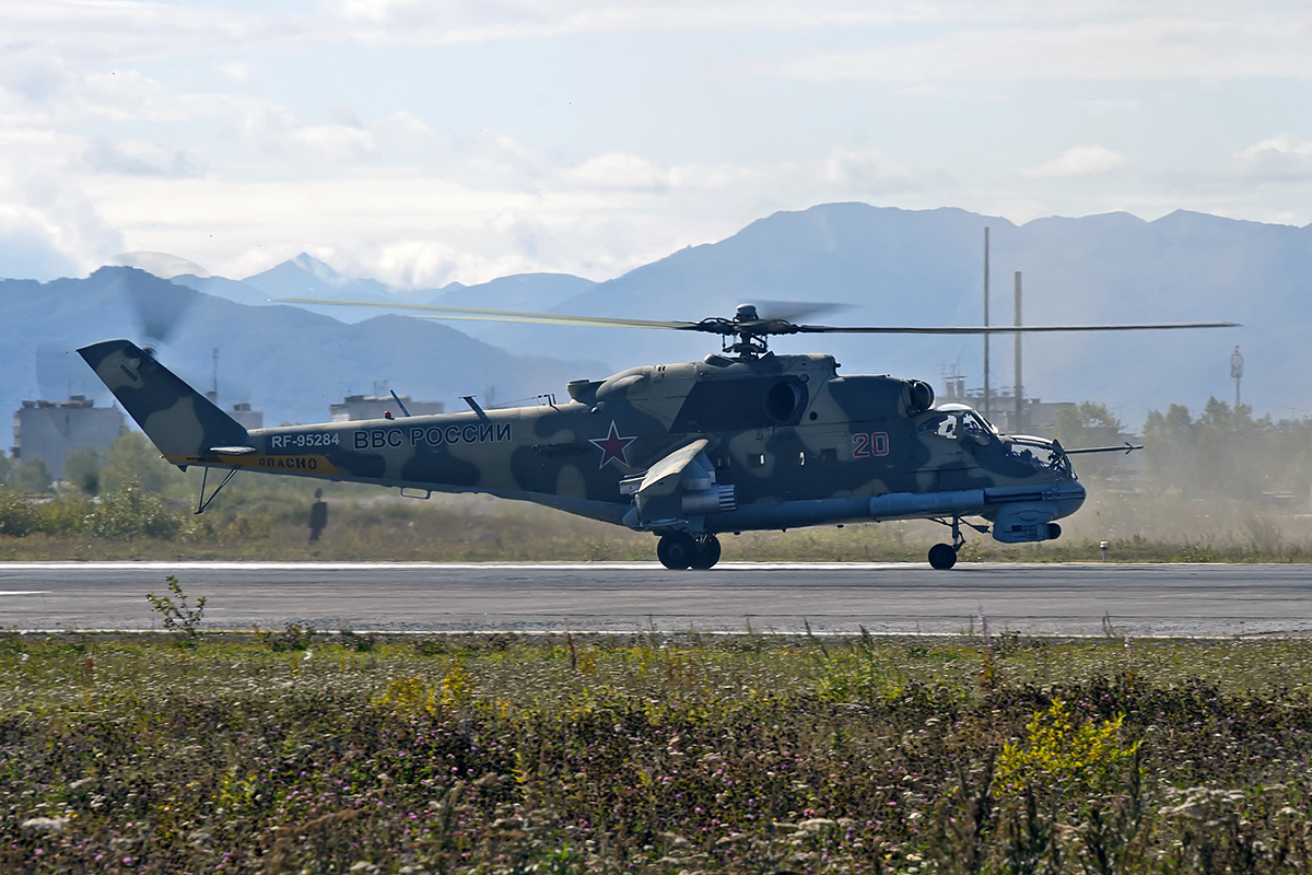 Mi-24P   RF-95284