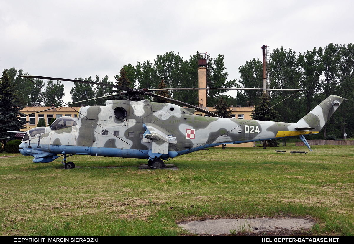 Mi-24D   024
