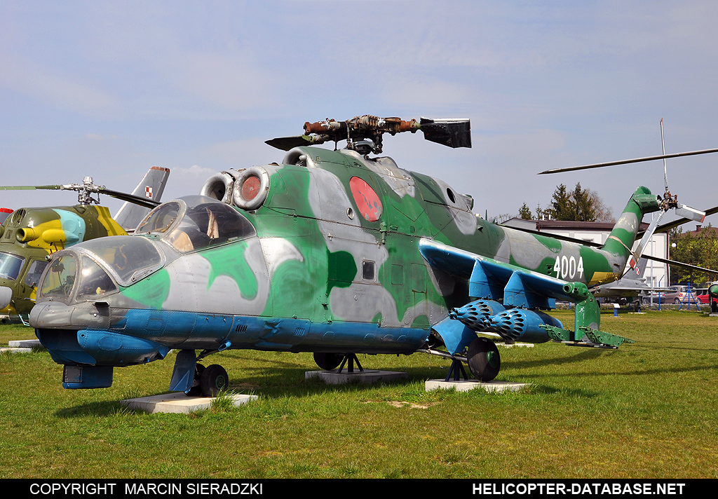 Mi-24D   4004