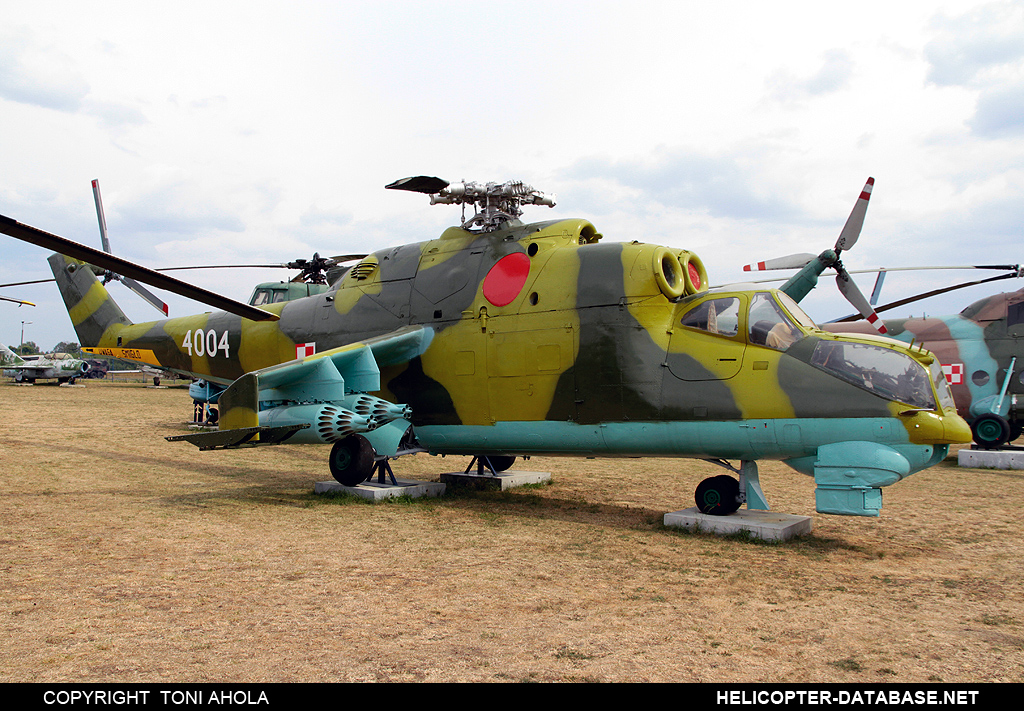 Mi-24D   4004