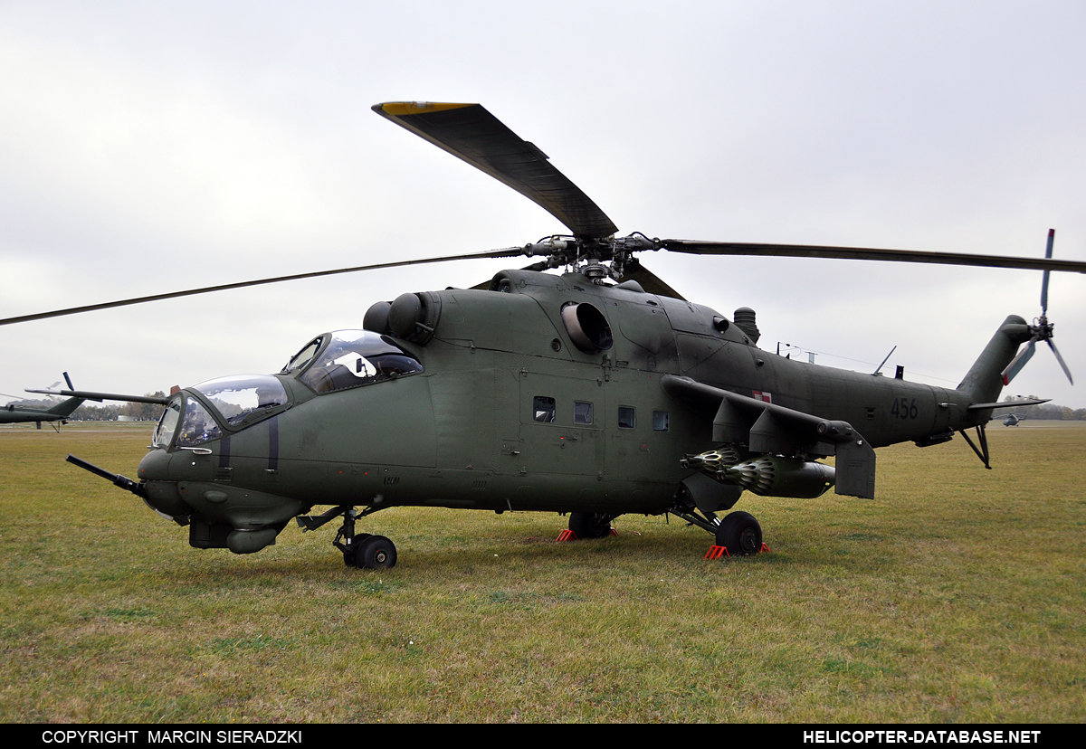 Mi-24D (upgrade by WZL-1)   456