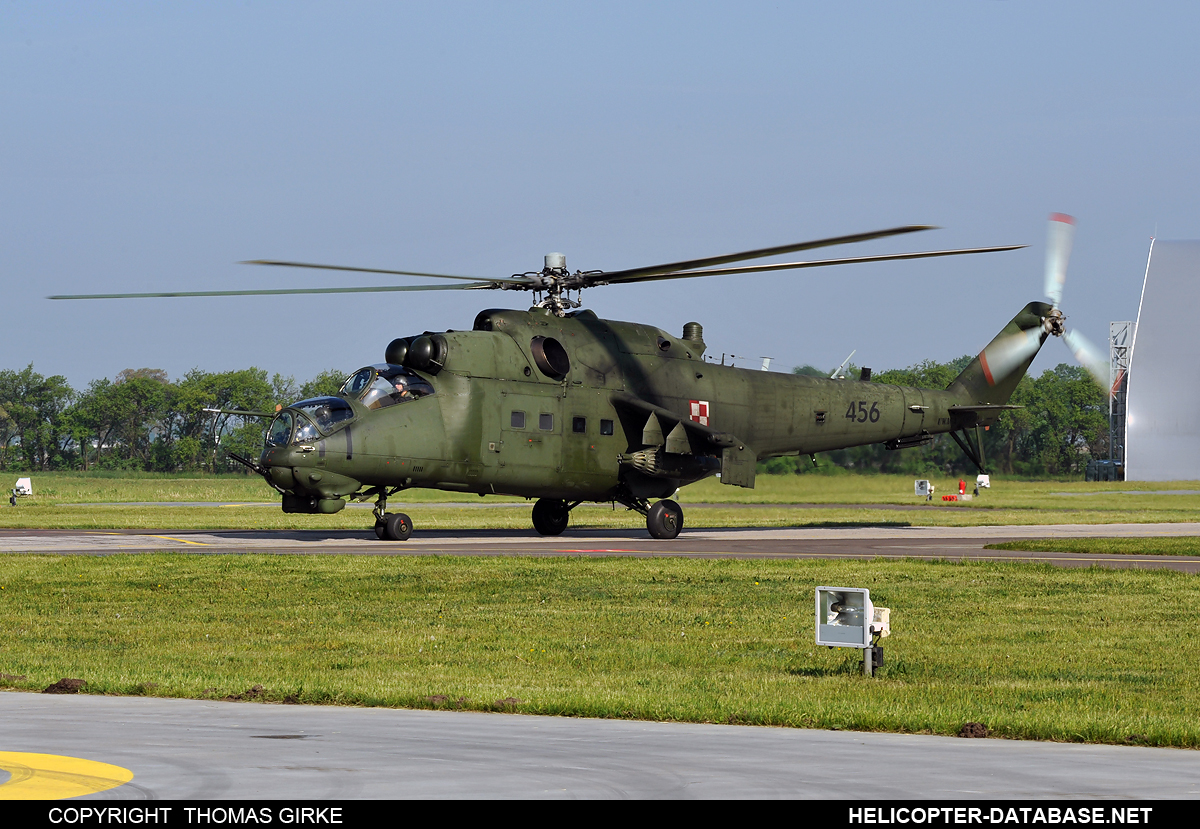 Mi-24D (upgrade by WZL-1)   456