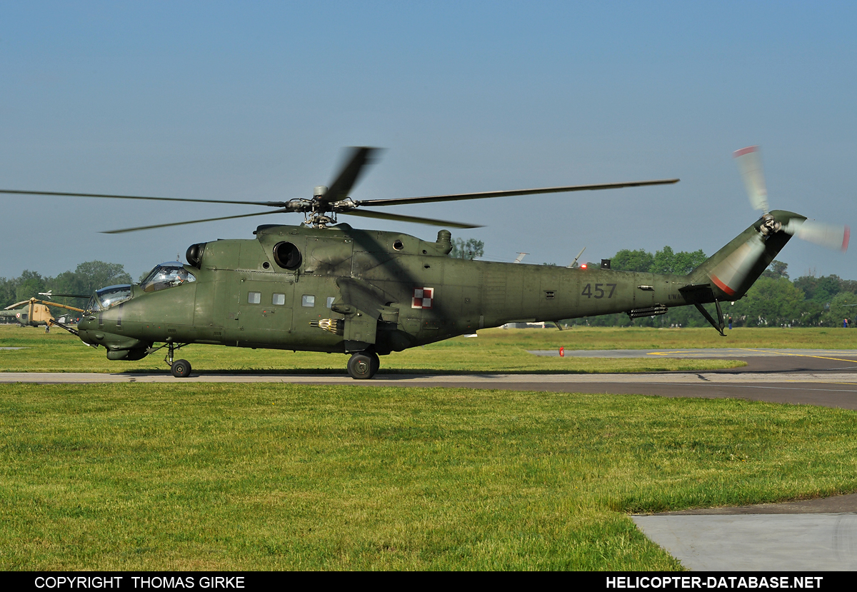 Mi-24D (upgrade by WZL-1)   457