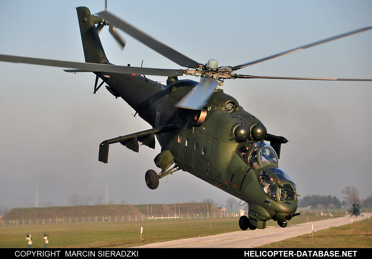 Mi-24D (upgrade by WZL-1)   460