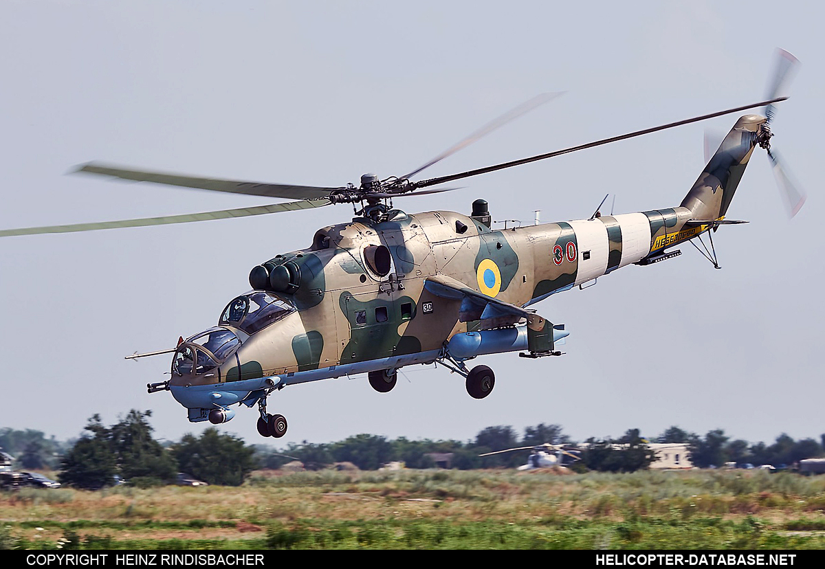 Mi-24P   30 red