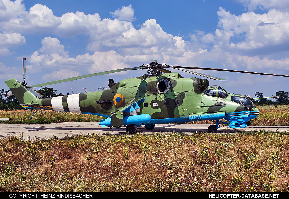 Mi-24P   45 black