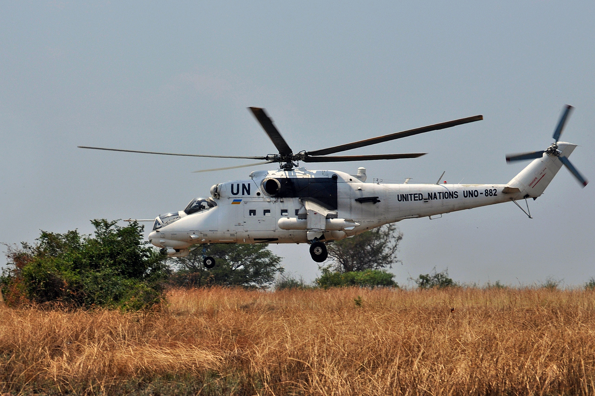 Mi-24P   UNO-882