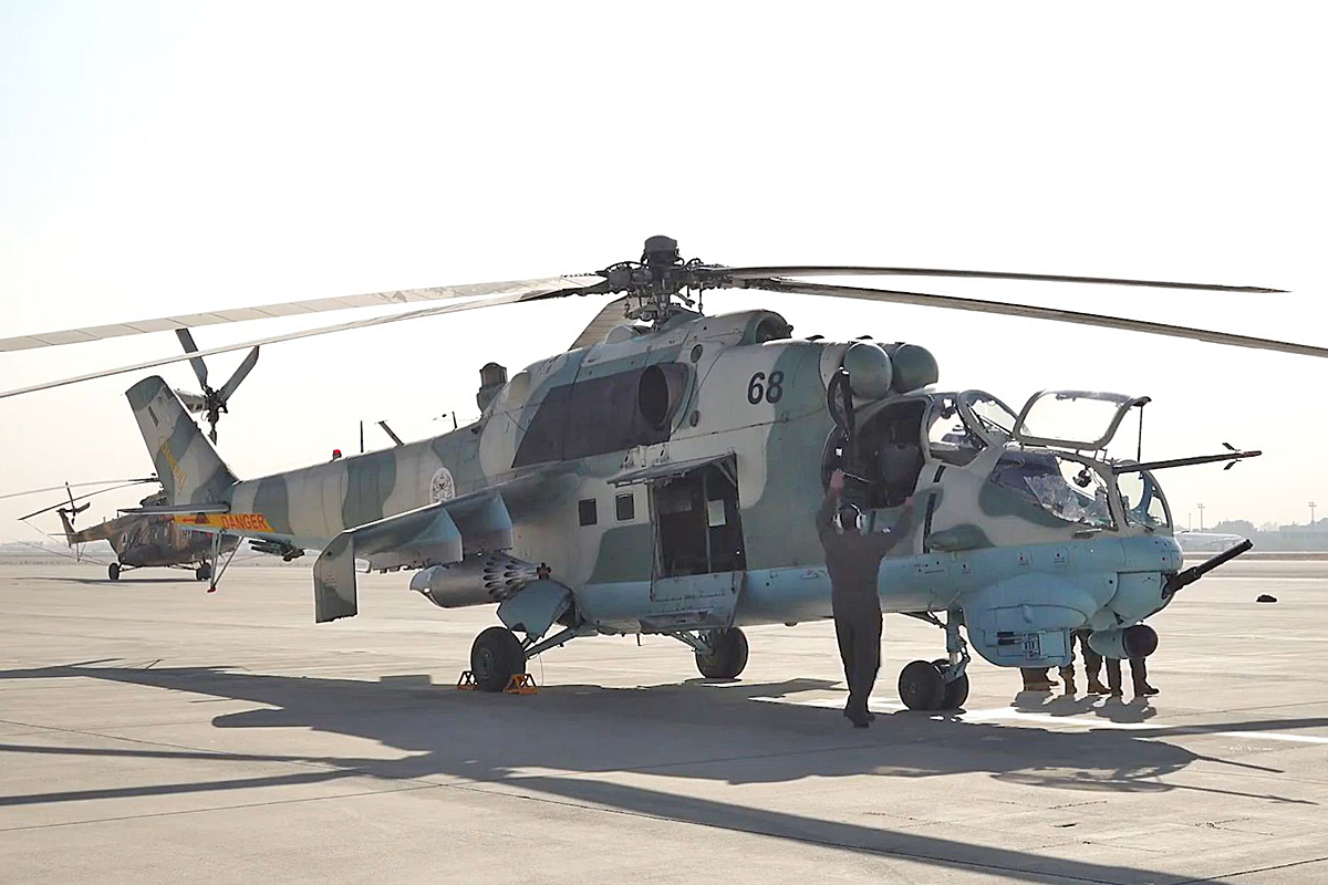 Mi-35   68