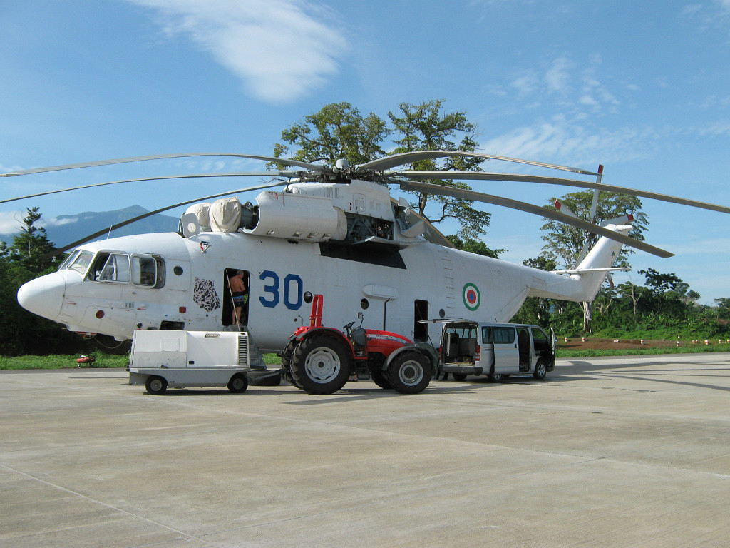 Mi-26   30 blue