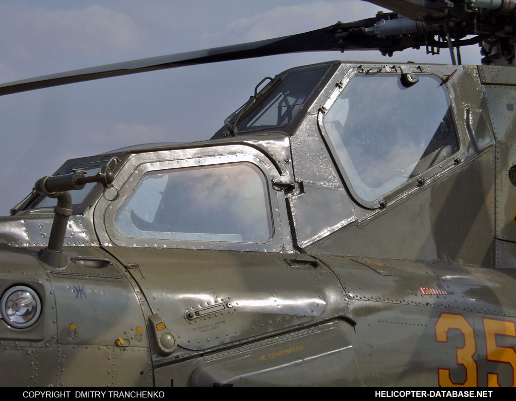 Mi-28N   35 yellow