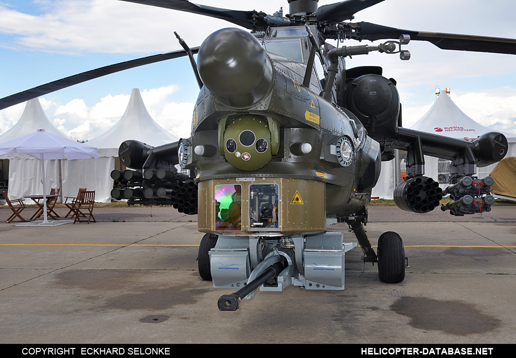 Mi-28UB   1811 yellow