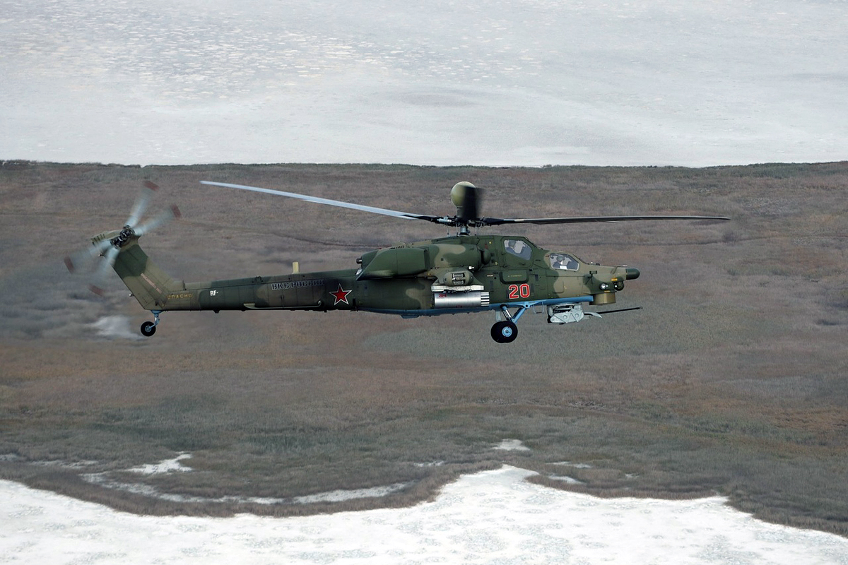 Mi-28UB   20 red