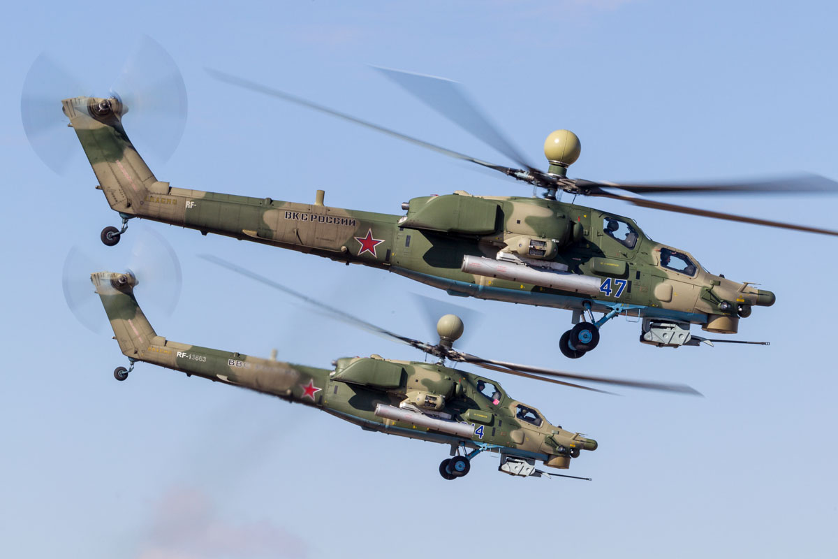 Mi-28UB   47 blue