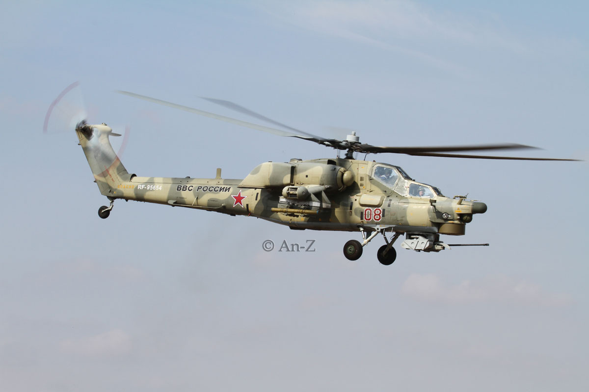 Mi-28N   RF-95654