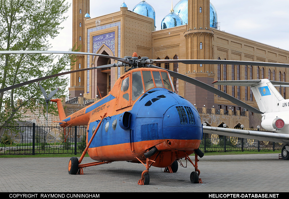 Mi-4A   CCCP-03586