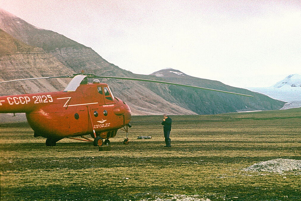 Mi-4   CCCP-21125