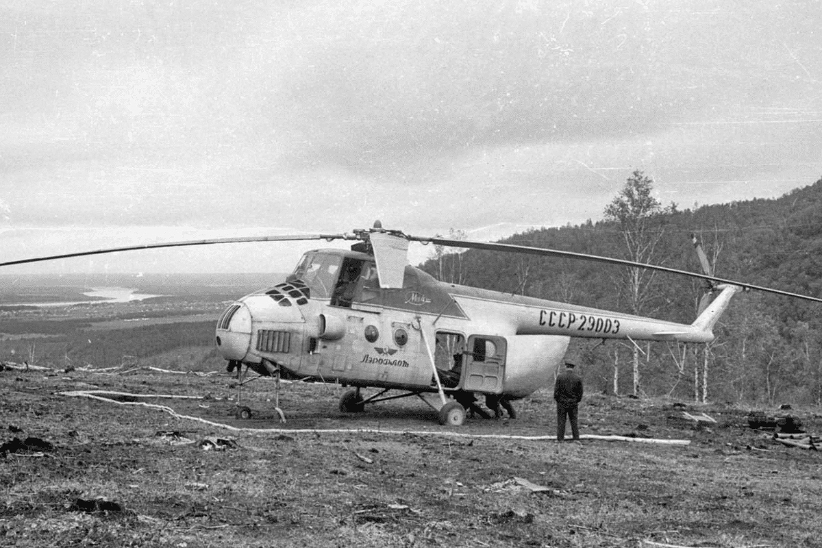 Mi-4   CCCP-29003