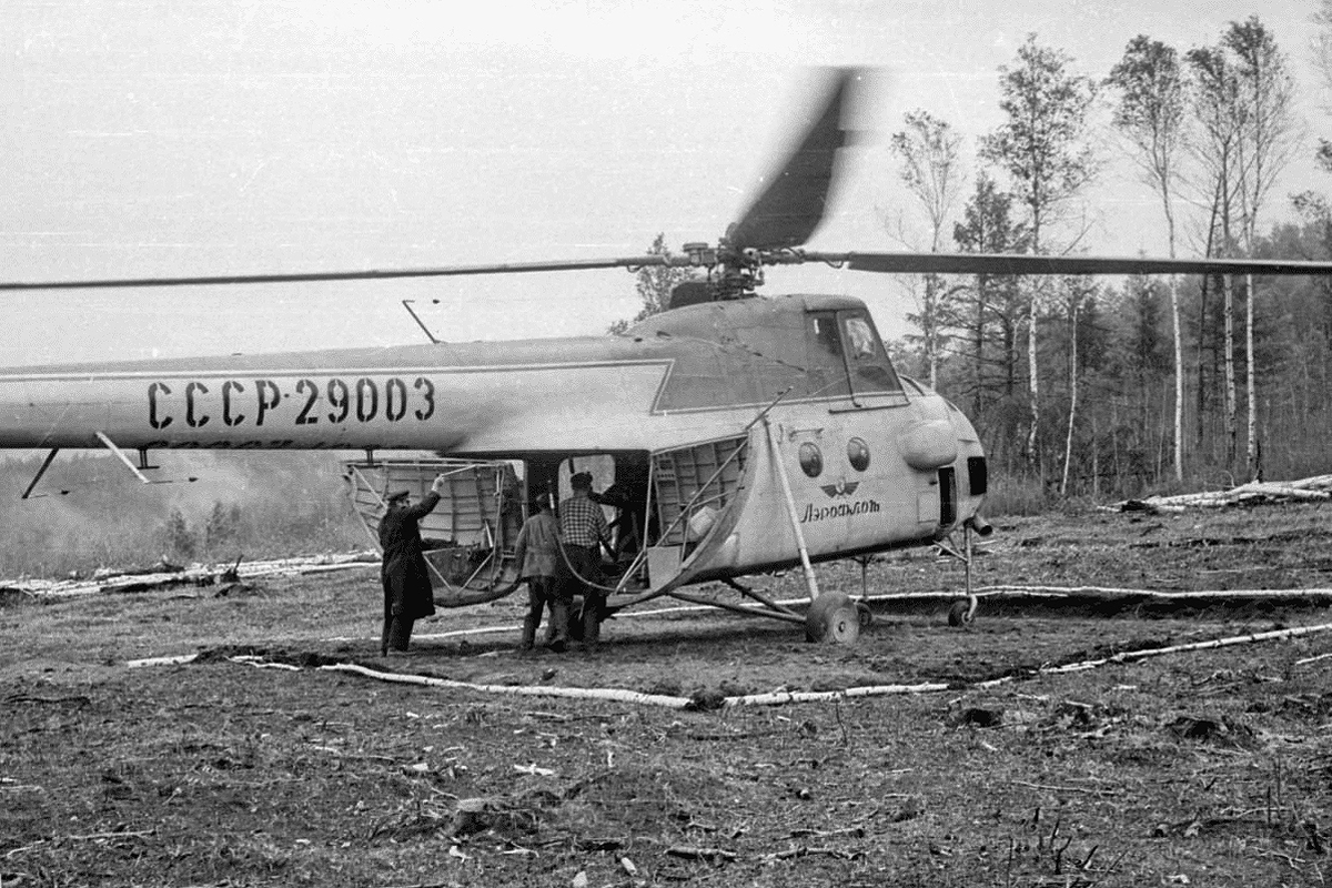 Mi-4   CCCP-29003