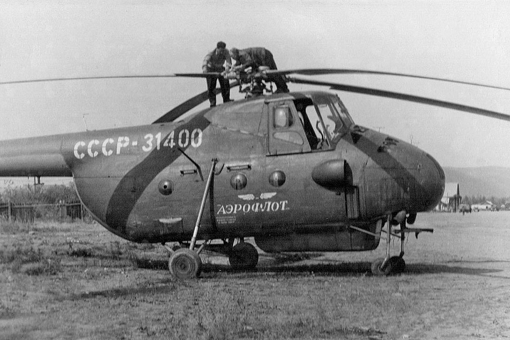 Mi-4   CCCP-31400