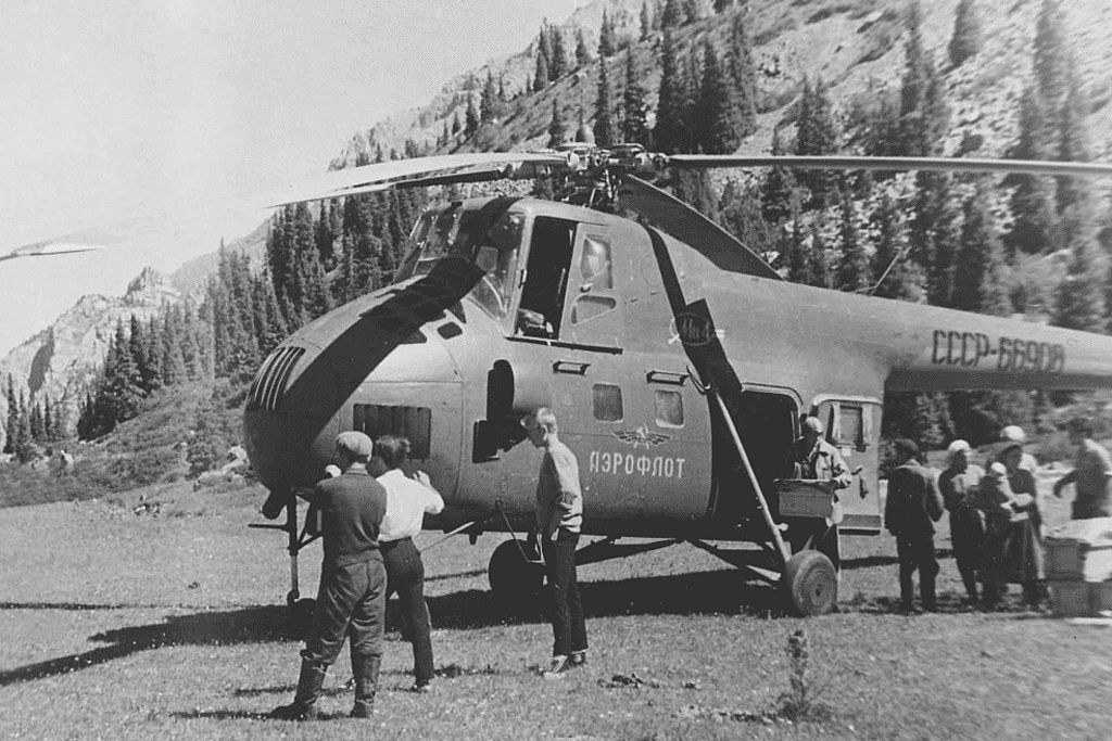 Mi-4P   CCCP-66908