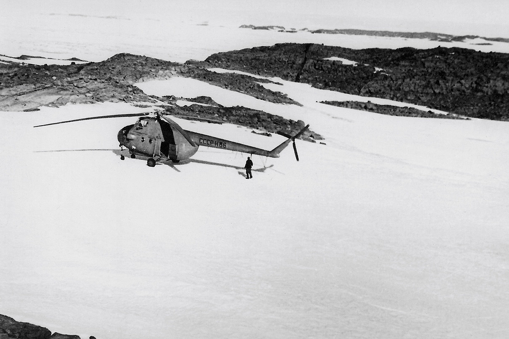 Mi-4   CCCP-N86