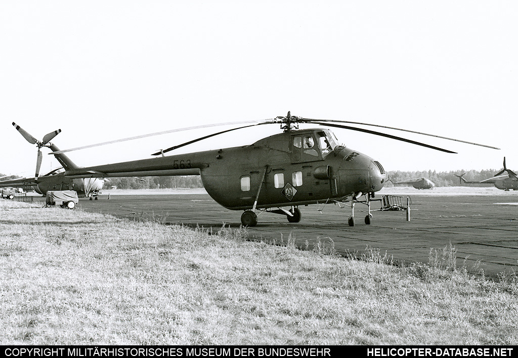 Mi-4S(Salon)   563