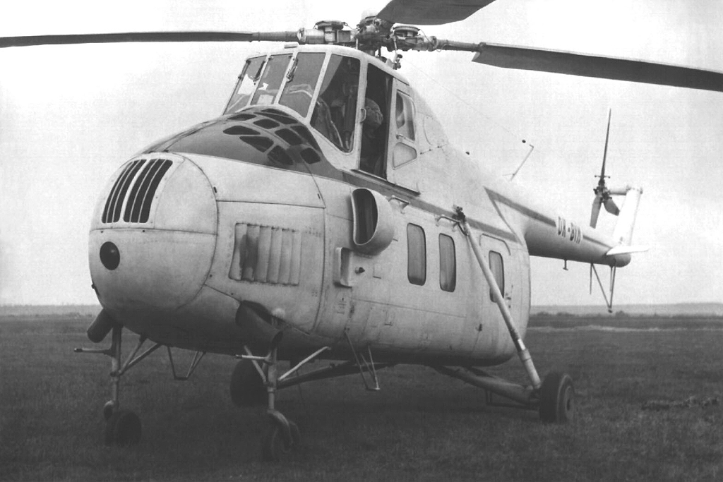 Mi-4S(Salon)   OK-BYM