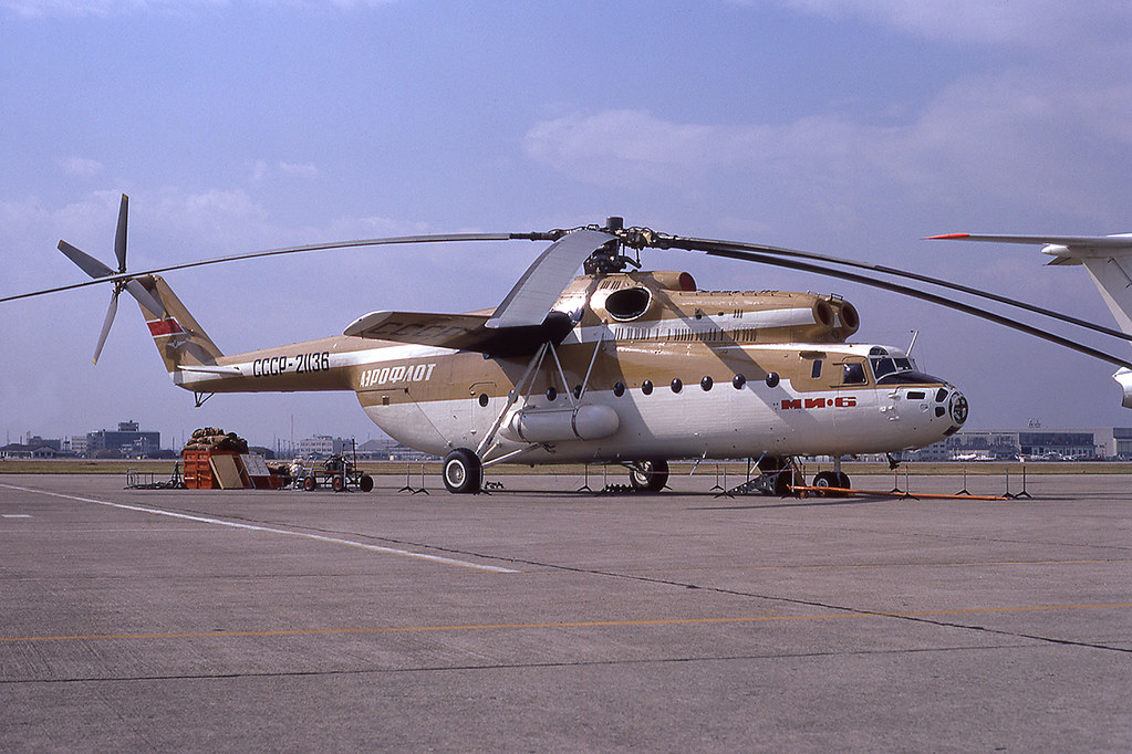 Mi-6A   CCCP-21136