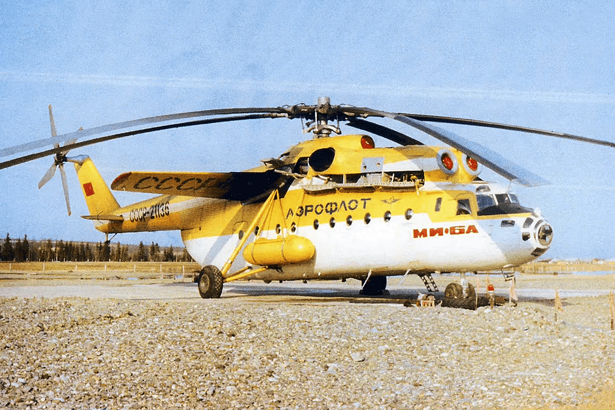Mi-6A   CCCP-21136