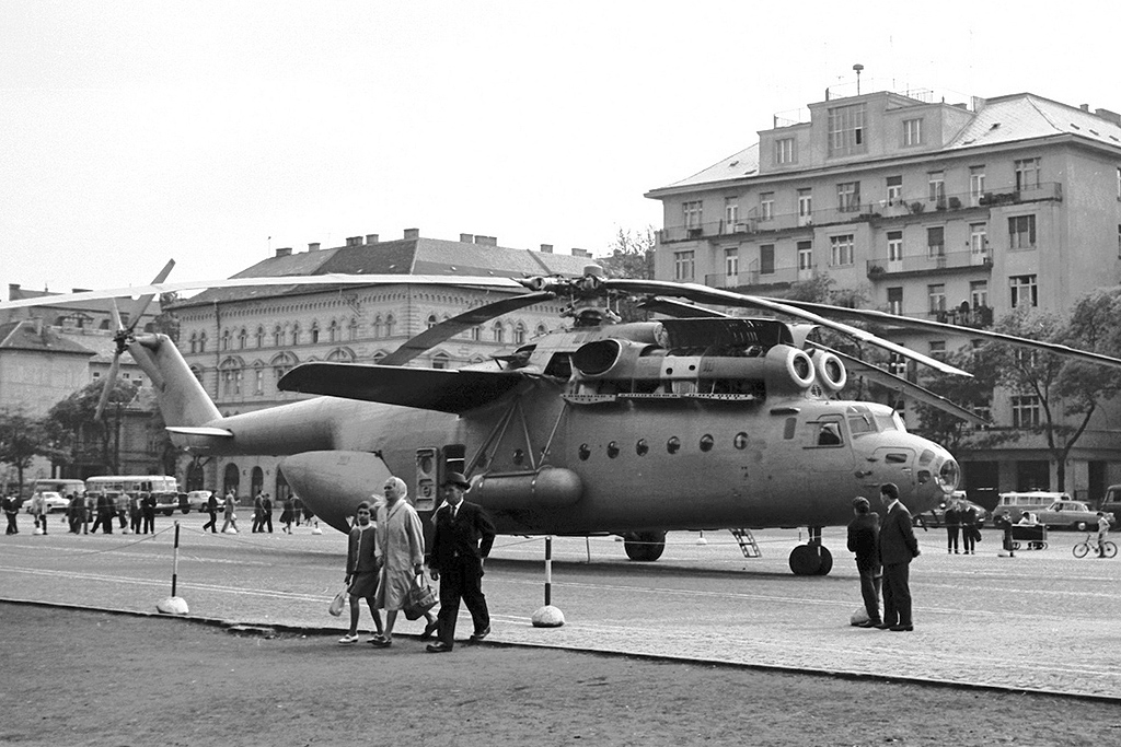 Mi-6   