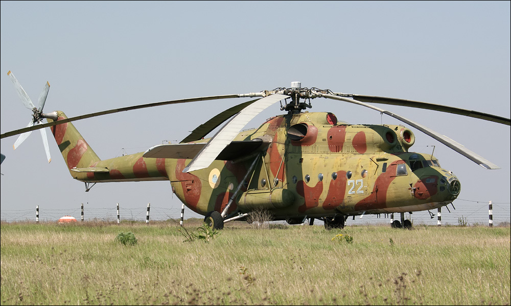 Mi-6AYa (Mi-22)   22 blue