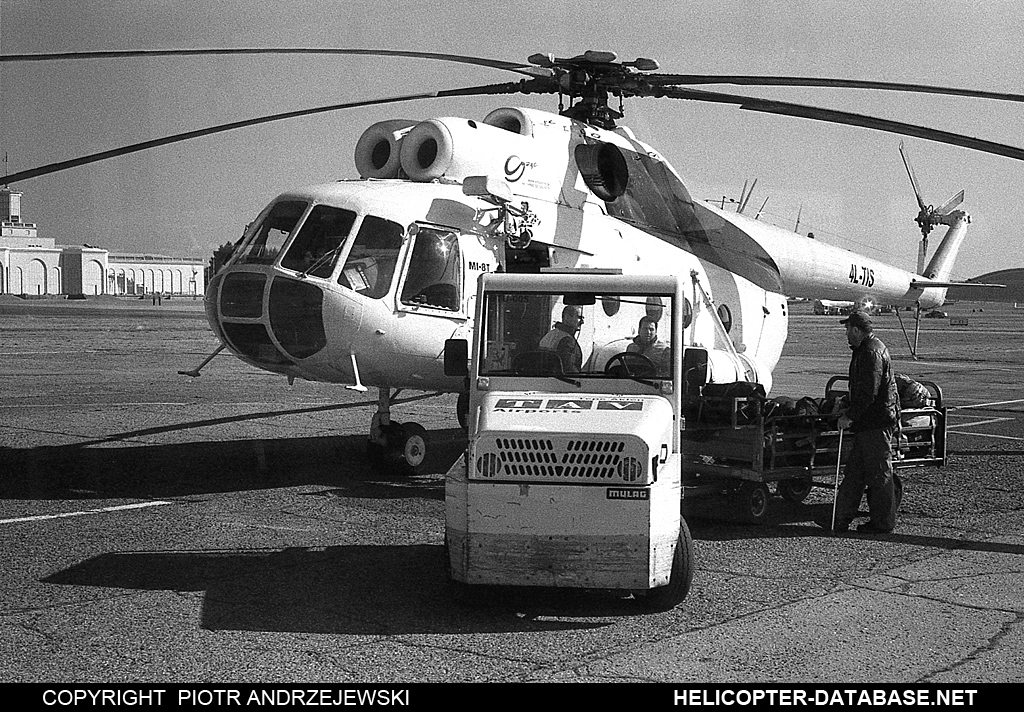 Mi-8T   4L-TIS