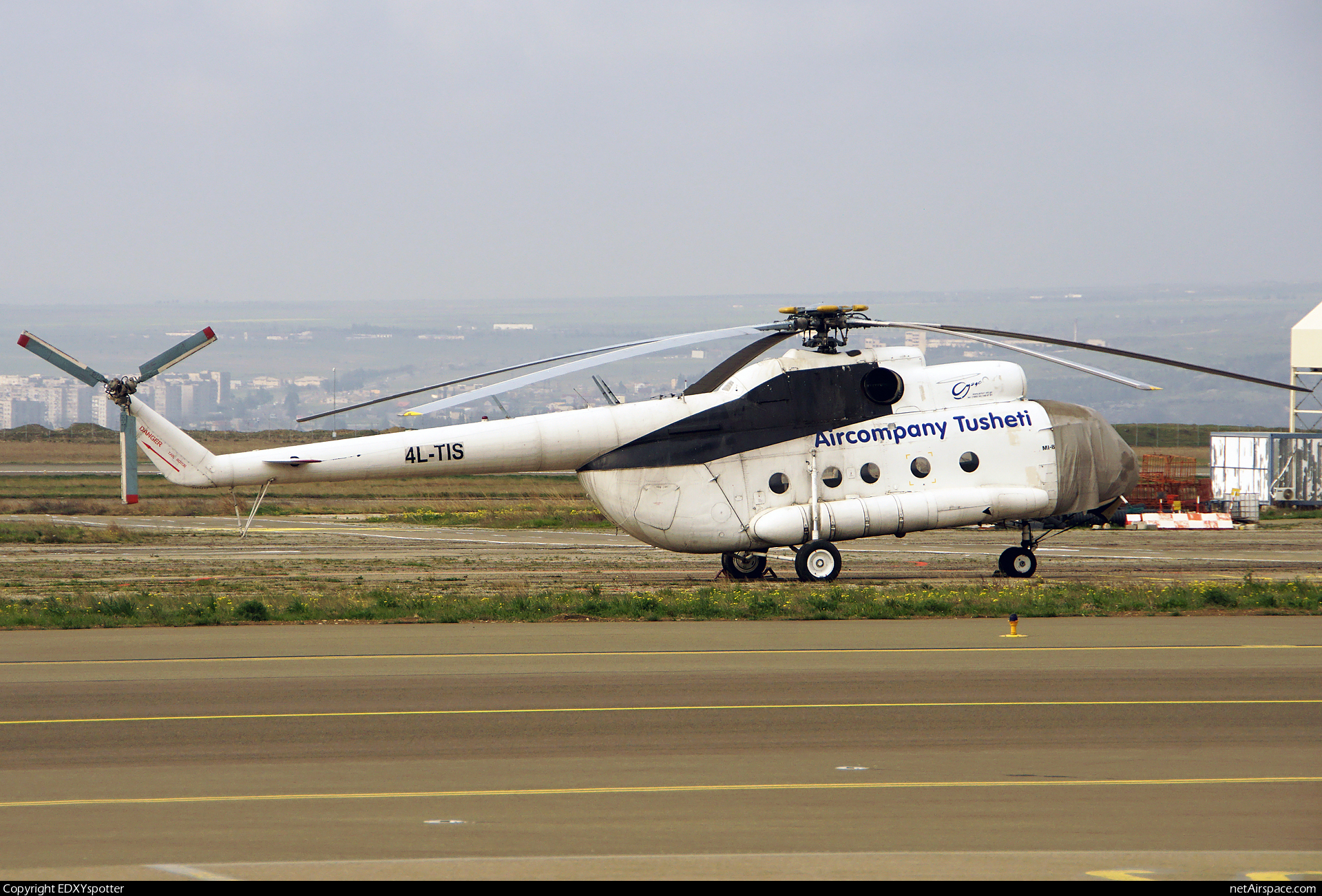 Mi-8T   4L-TIS