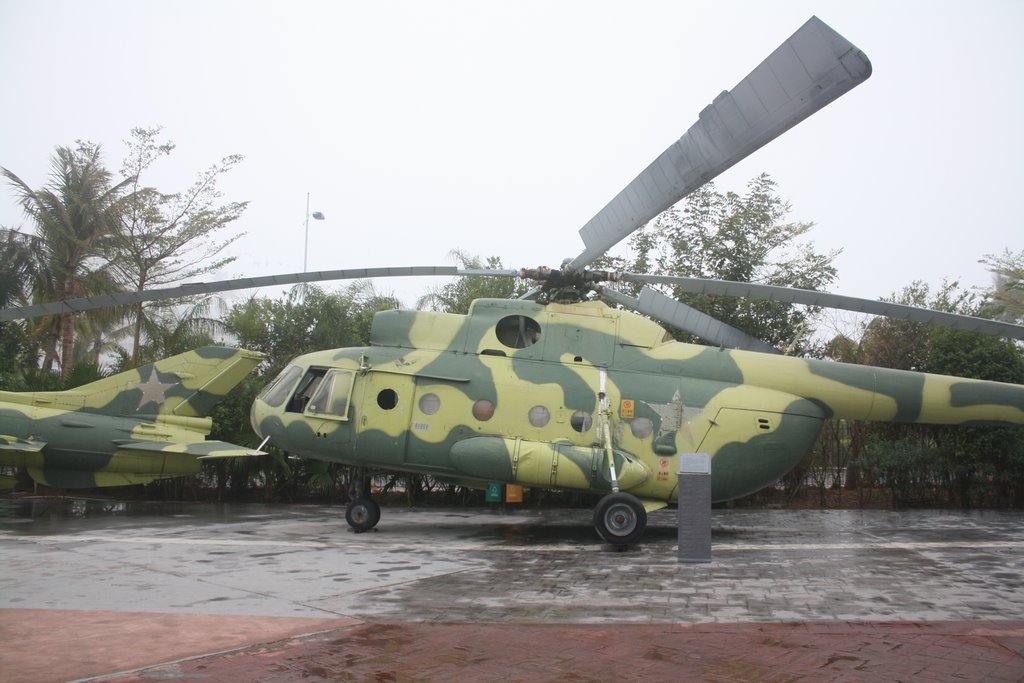 Mi-8T   