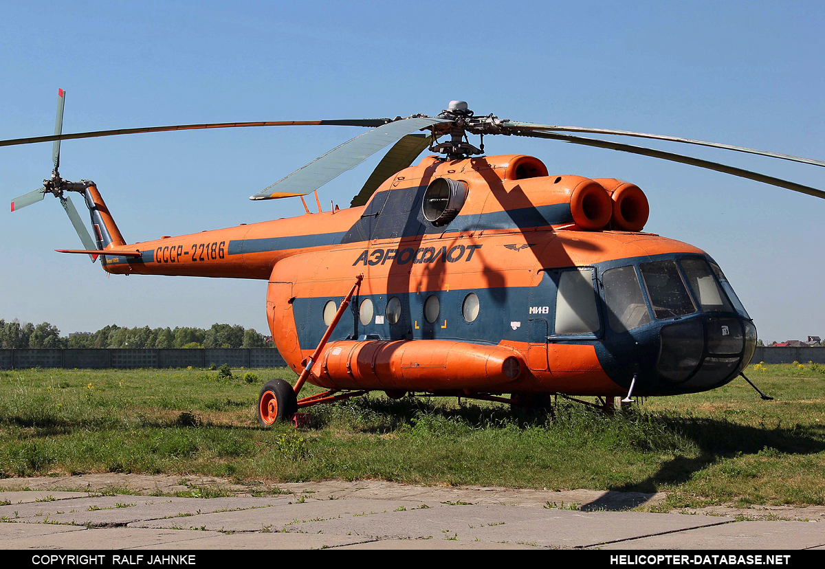 Mi-8T   CCCP-22186