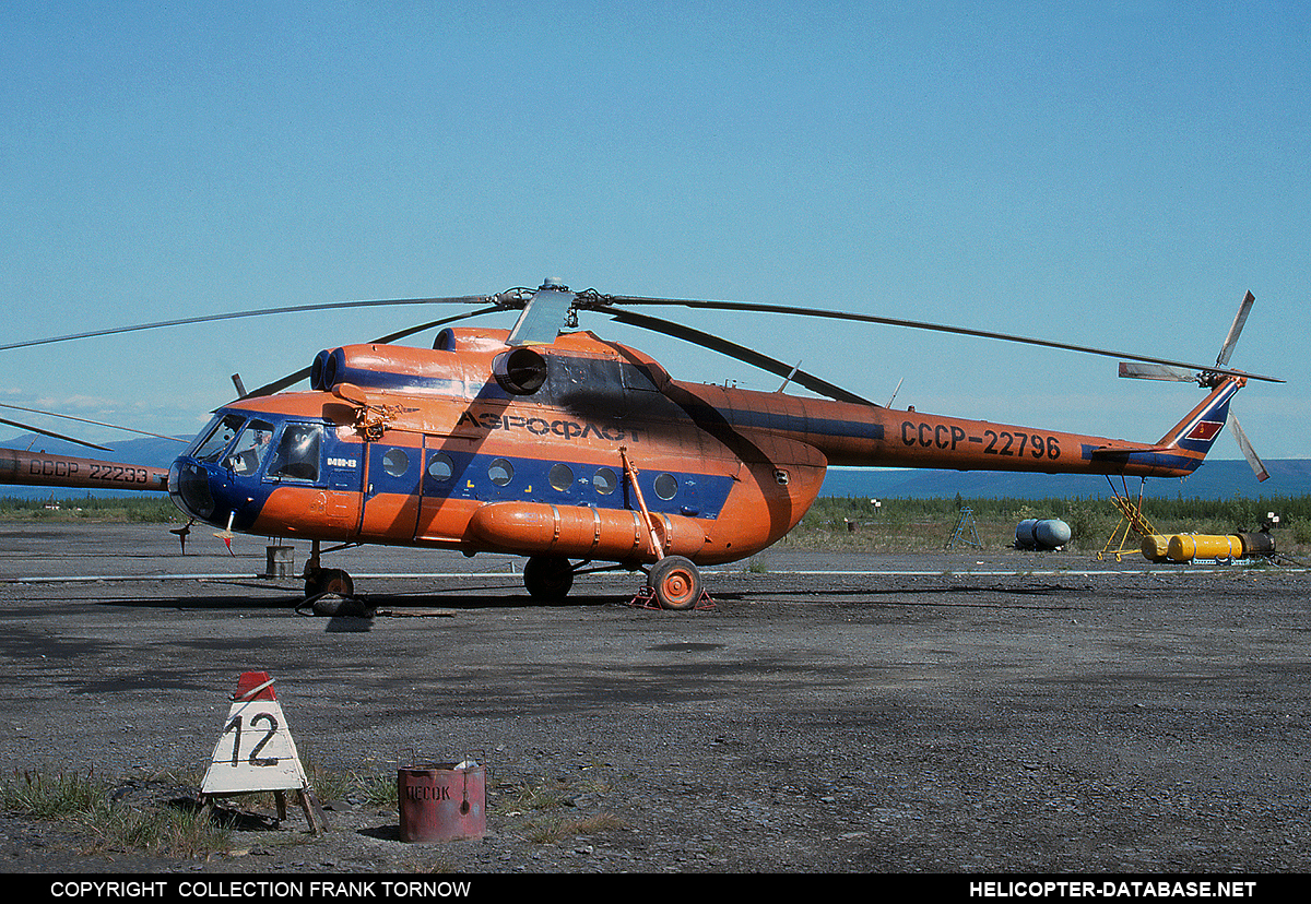 Mi-8T   CCCP-22796