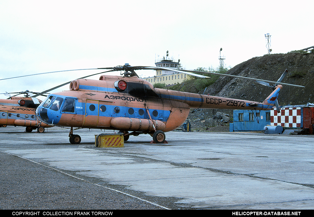 Mi-8T   CCCP-25972