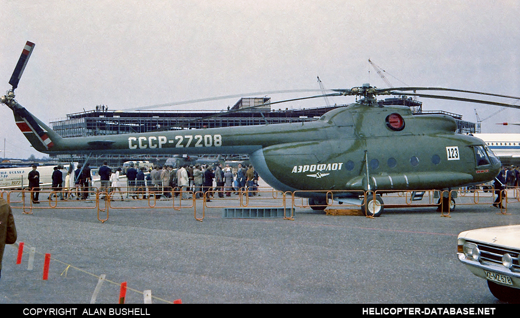 Mi-8T   CCCP-27208