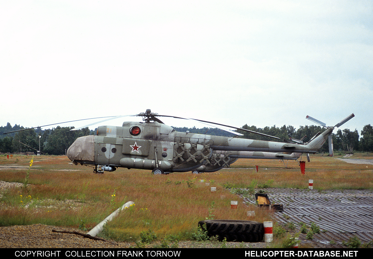 Mi-8PPA   21 orange